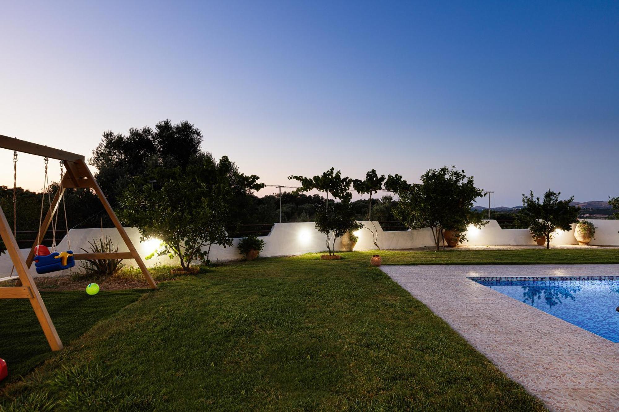 Marina Villa, A Nature Inspiring Retreat Perama  Extérieur photo